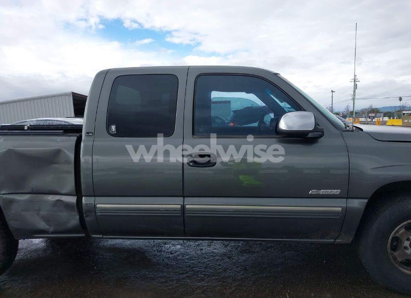 Photo 14 of 2001 Chevrolet Silverado 1500 LS (VIN 1GCEK19TX1E331580)