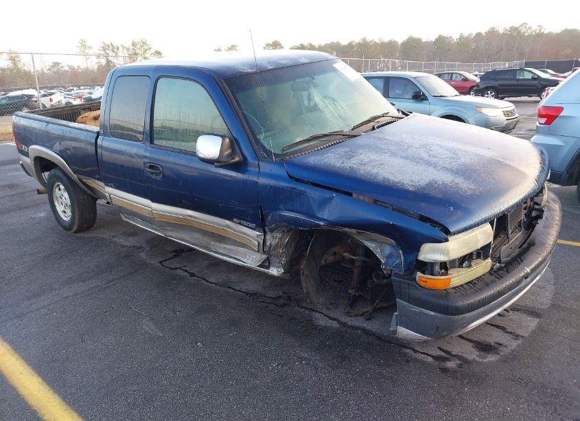 2002 Chevrolet Silverado 1500 LS (VIN 1GCEK19TX2Z242117) main photo