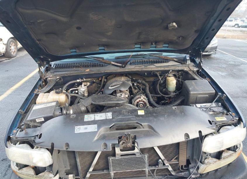 Photo 10 of 2002 Chevrolet Silverado 1500 LS (VIN 1GCEK19TX2Z242117)