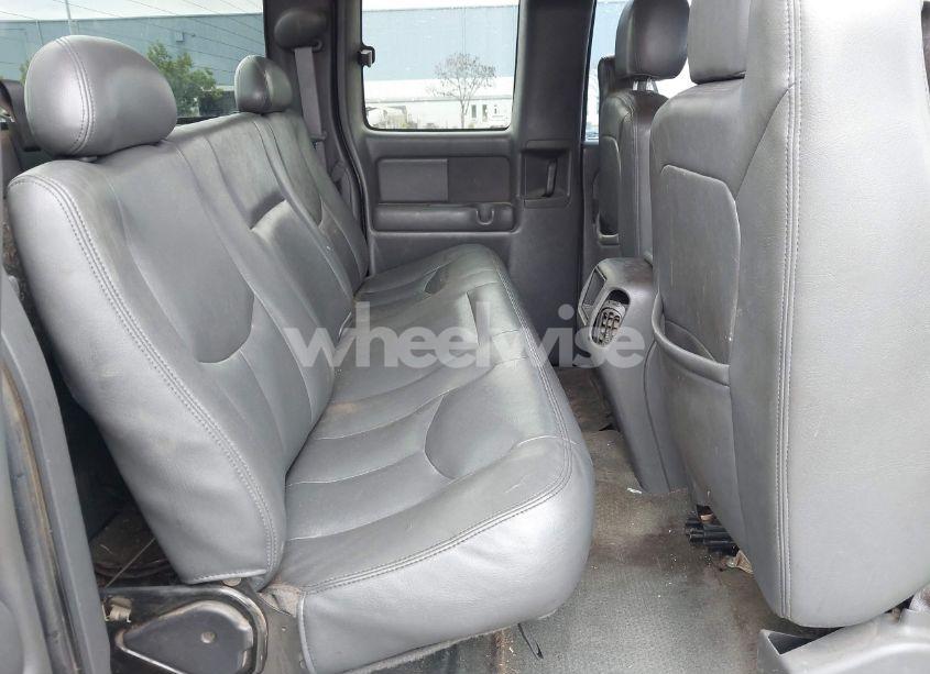 Photo 8 of 2003 Chevrolet Silverado 1500 LT (VIN 1GCEK19TX3E107860)