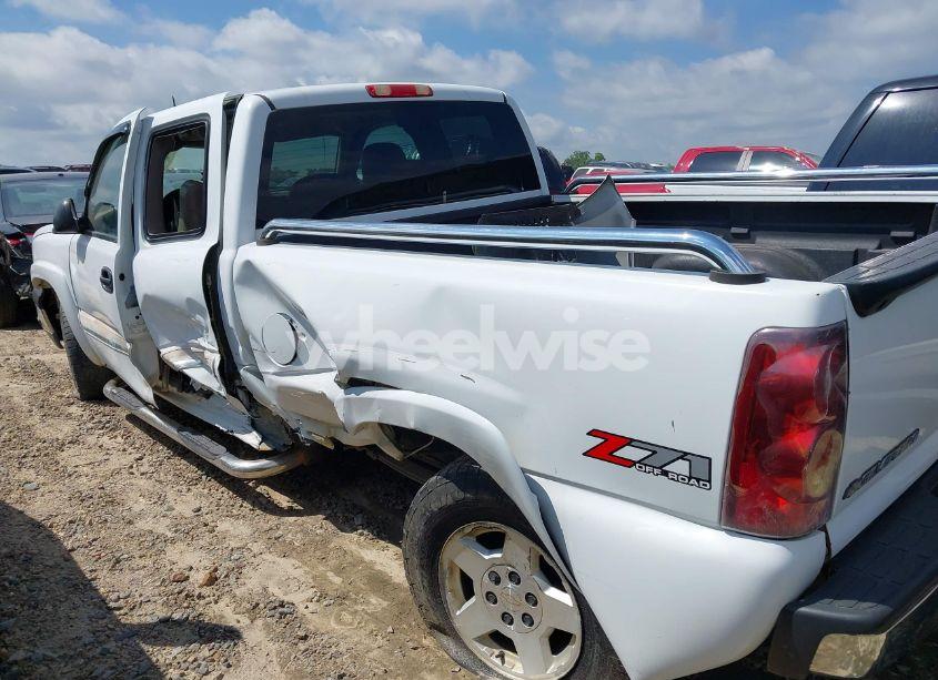 Photo 6 of 2004 Chevrolet Silverado 1500 Z71 (VIN 1GCEK19TX4E103857)