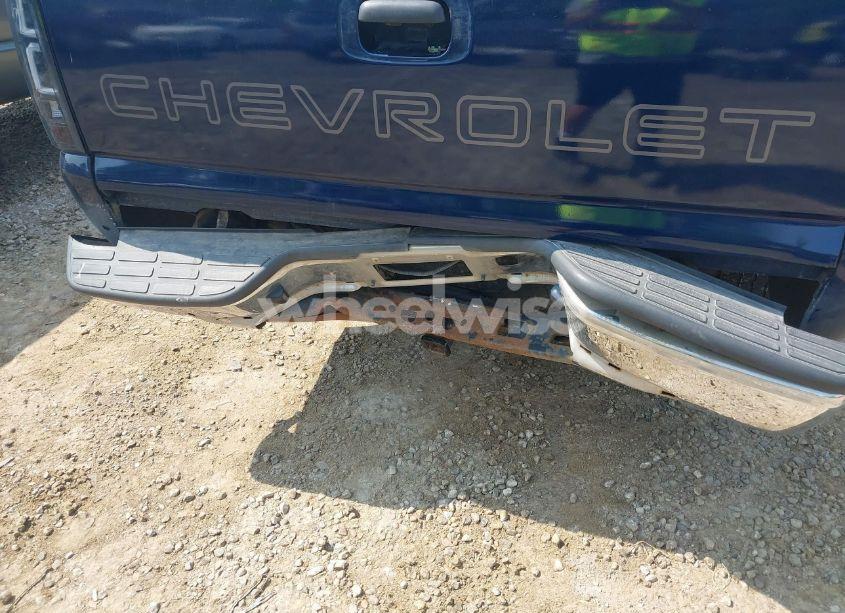 Photo 12 of 2005 Chevrolet Silverado 1500 LS (VIN 1GCEK19TX5E190483)