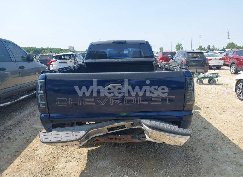 Photo 17 of 2005 Chevrolet Silverado 1500 LS (VIN 1GCEK19TX5E190483)