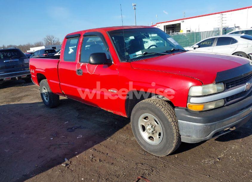 1999 Chevrolet Silverado 1500 (VIN 1GCEK19TXXE234260) main photo