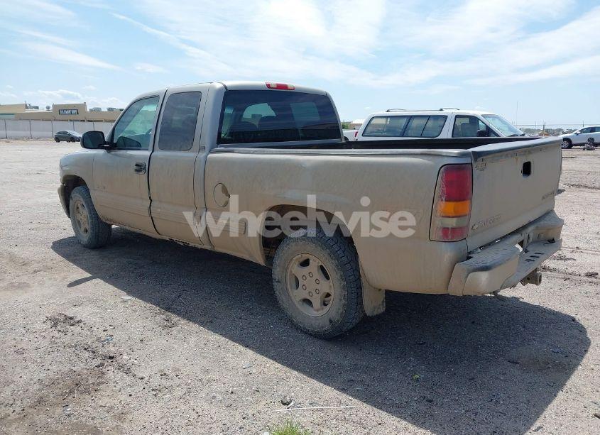 Photo 3 of 2000 Chevrolet Silverado 1500 LS (VIN 1GCEK19TXYZ251022)