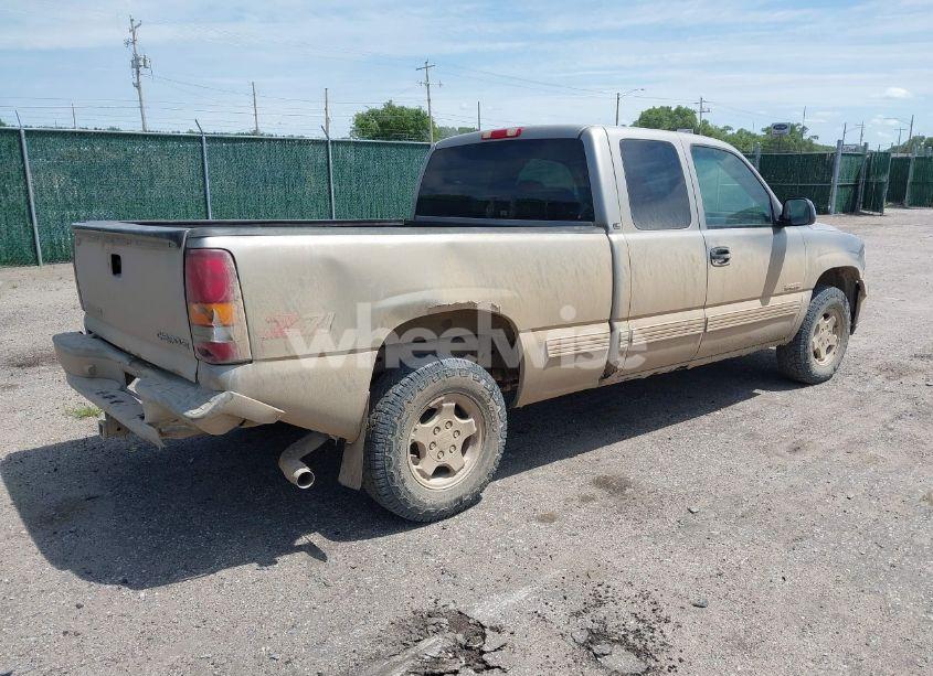 Photo 4 of 2000 Chevrolet Silverado 1500 LS (VIN 1GCEK19TXYZ251022)