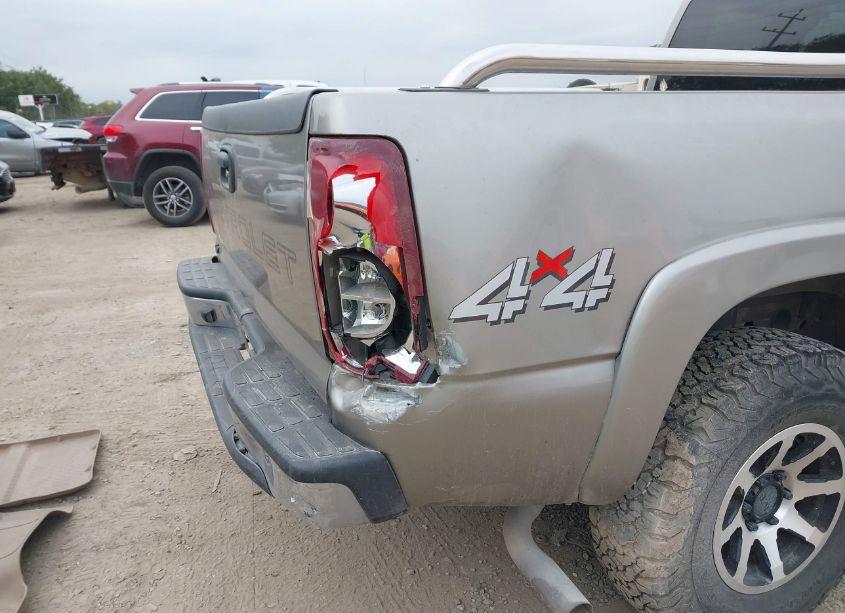 Photo 6 of 2003 Chevrolet Silverado 1500 (VIN 1GCEK19V03Z302862)