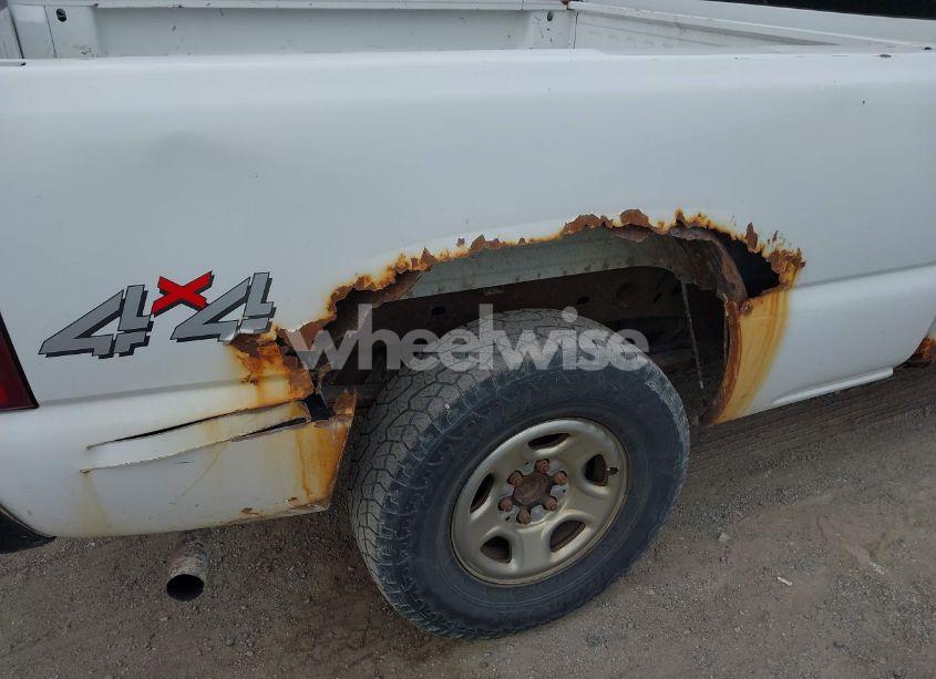 Photo 14 of 2002 Chevrolet Silverado 1500 (VIN 1GCEK19V12Z124099)