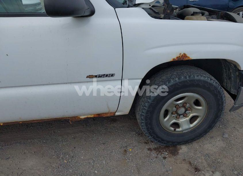 Photo 15 of 2002 Chevrolet Silverado 1500 (VIN 1GCEK19V12Z124099)