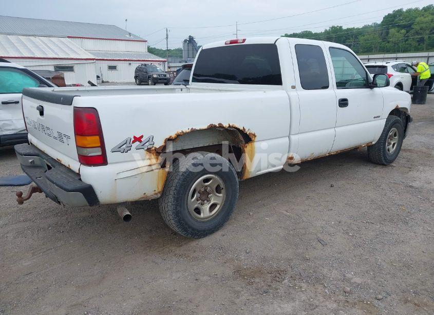 Photo 4 of 2002 Chevrolet Silverado 1500 (VIN 1GCEK19V12Z124099)