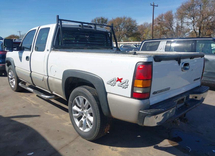 Photo 3 of 2004 Chevrolet Silverado 1500 LS (VIN 1GCEK19V14Z114255)