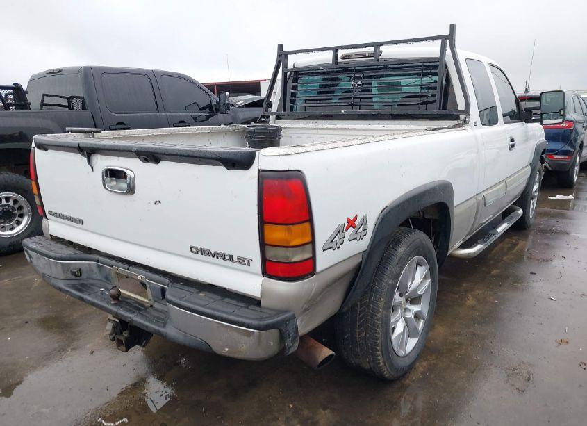 Photo 4 of 2004 Chevrolet Silverado 1500 LS (VIN 1GCEK19V14Z114255)