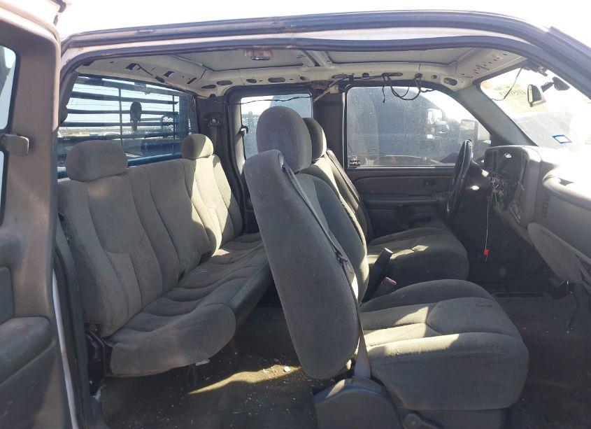 Photo 8 of 2004 Chevrolet Silverado 1500 LS (VIN 1GCEK19V14Z114255)