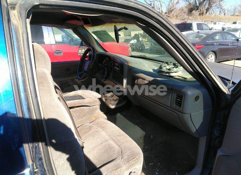 Photo 5 of 1999 Chevrolet Silverado 1500 LS (VIN 1GCEK19V2XE199361)