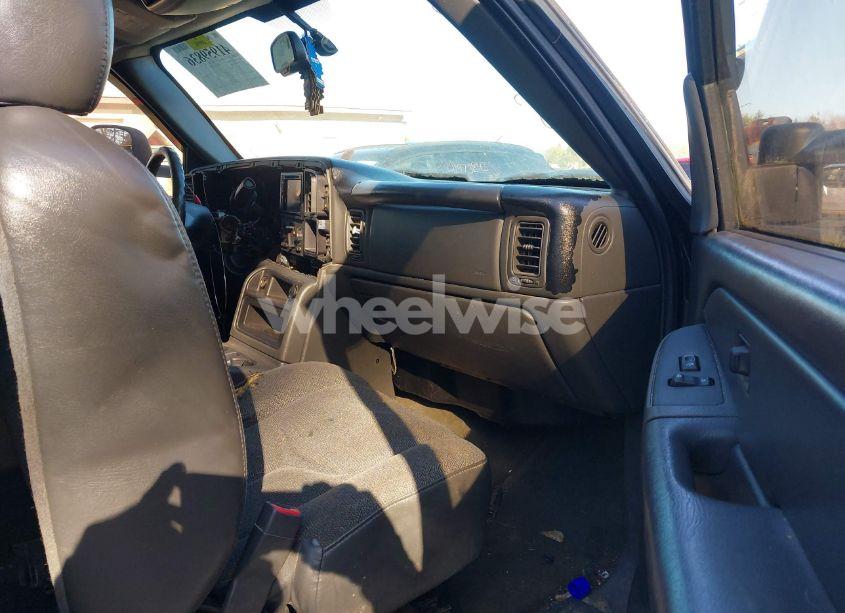 Photo 5 of 2005 Chevrolet Silverado 1500 LS (VIN 1GCEK19V35Z108667)