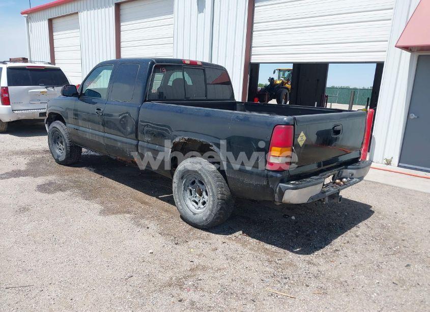 Photo 3 of 1999 Chevrolet Silverado 1500 LS (VIN 1GCEK19V4XE208741)