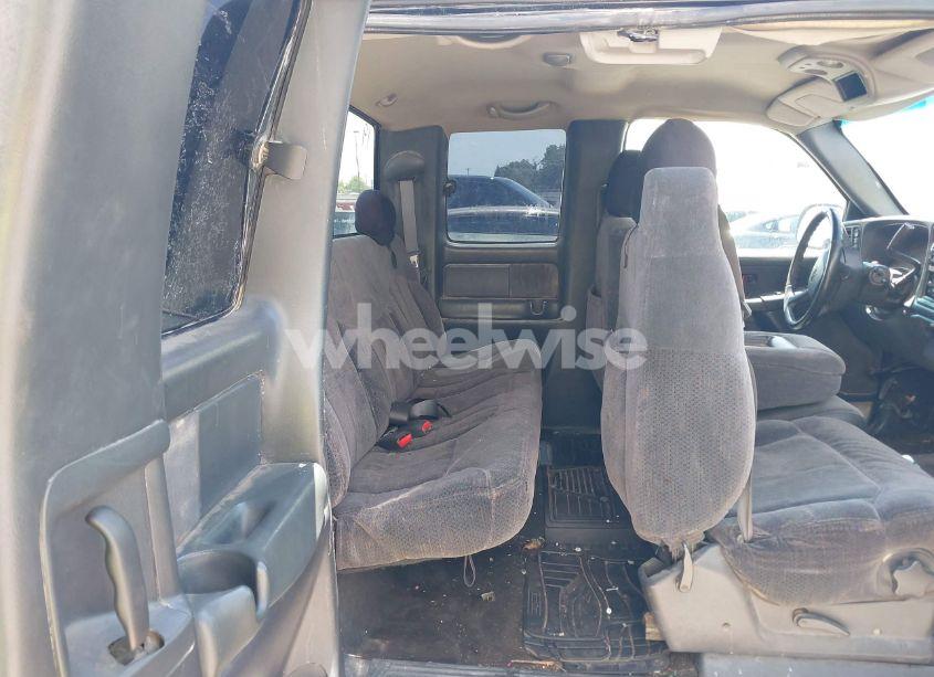 Photo 8 of 1999 Chevrolet Silverado 1500 LS (VIN 1GCEK19V4XE208741)