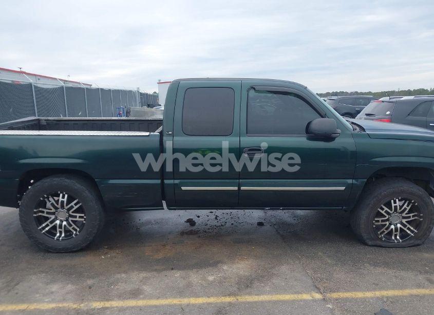 Photo 13 of 2003 Chevrolet Silverado 1500 LS (VIN 1GCEK19V53E336447)