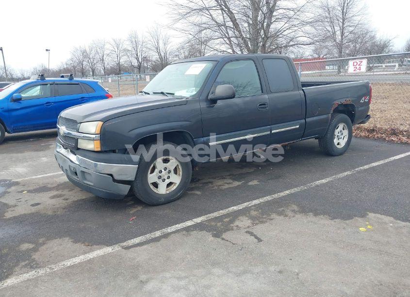 Photo 2 of 2005 Chevrolet Silverado 1500 LS (VIN 1GCEK19V55Z101185)