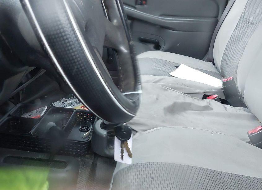 Photo 11 of 2007 Chevrolet Silverado 1500 CLASSIC WORK TRUCK (VIN 1GCEK19V57E104971)