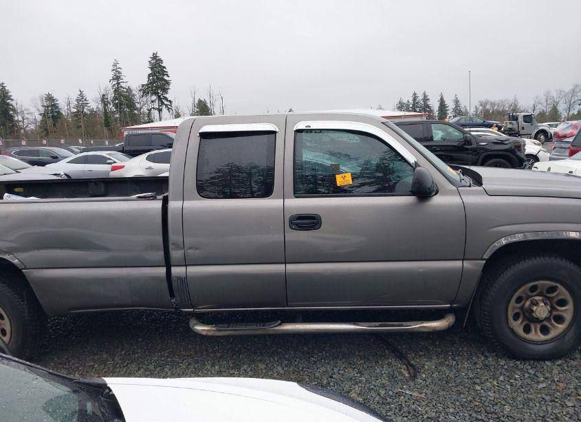 Photo 13 of 2007 Chevrolet Silverado 1500 CLASSIC WORK TRUCK (VIN 1GCEK19V57E104971)