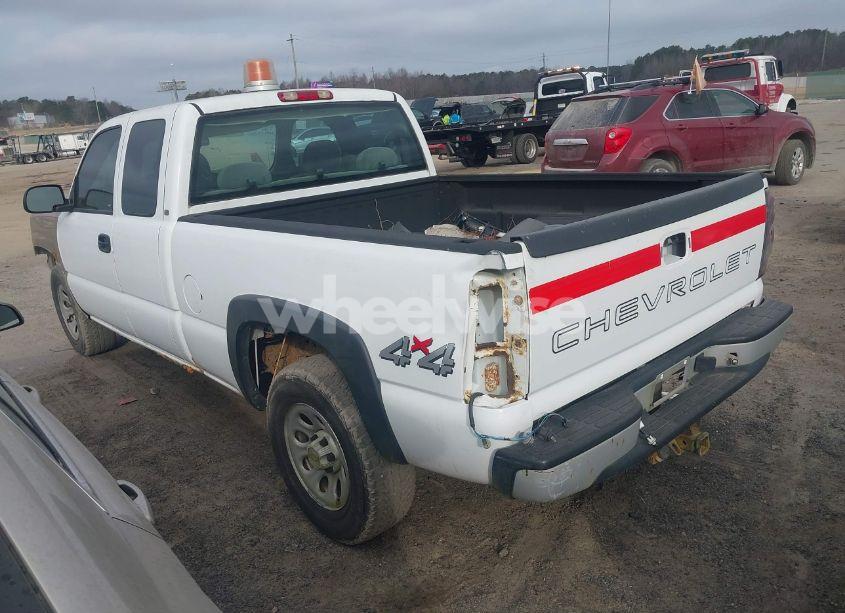 Photo 3 of 2005 Chevrolet Silverado 1500 WORK TRUCK (VIN 1GCEK19V65E152928)