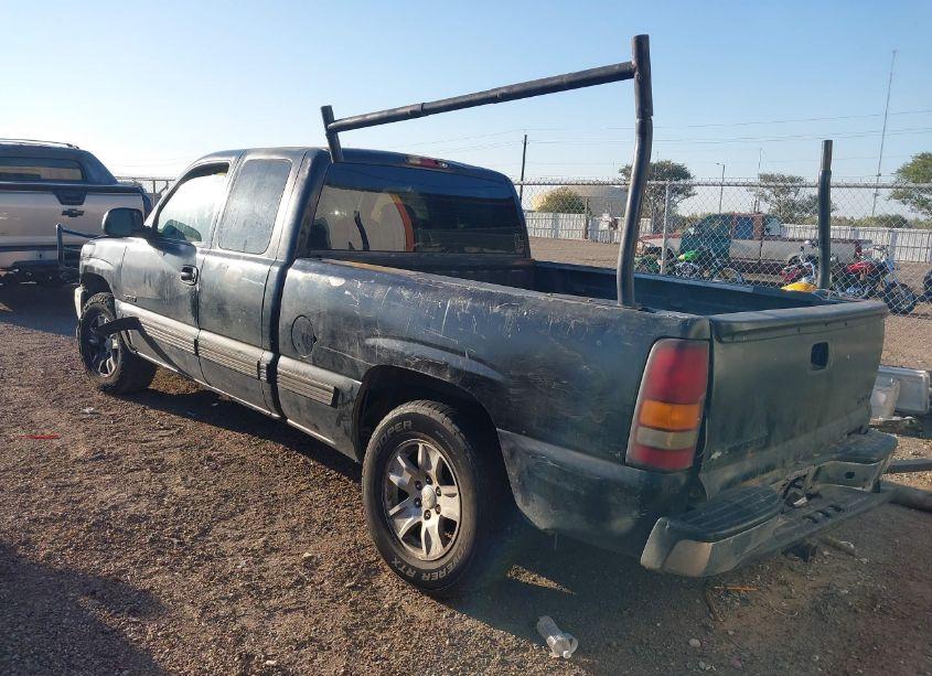 Photo 3 of 2002 Chevrolet Silverado 1500 LS (VIN 1GCEK19V82E236499)