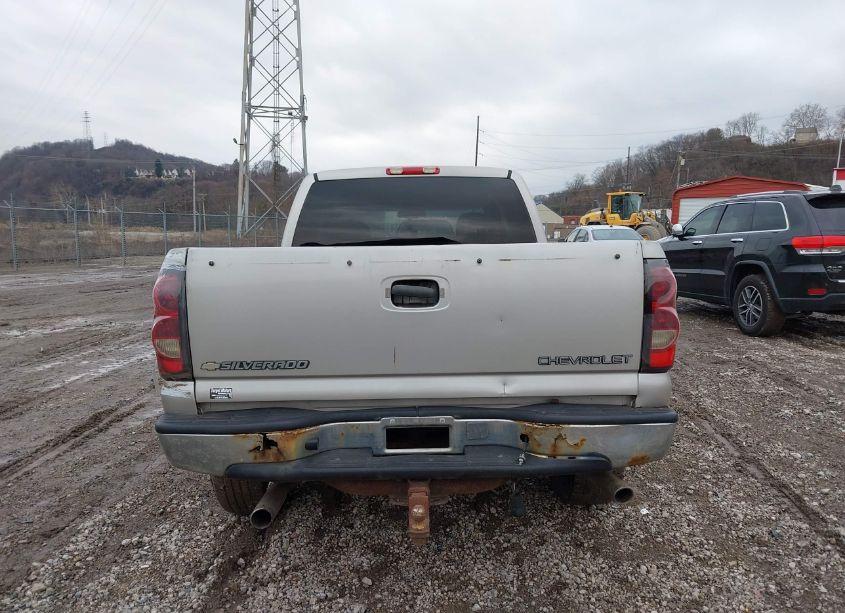 Photo 16 of 2005 Chevrolet Silverado 1500 Z71 (VIN 1GCEK19V85E319418)