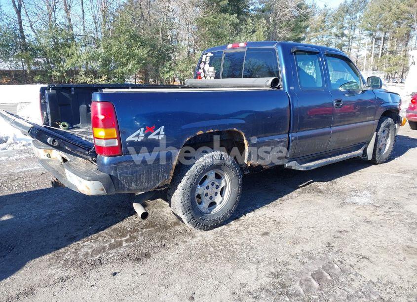 Photo 4 of 2000 Chevrolet Silverado 1500 (VIN 1GCEK19V8YZ285056)