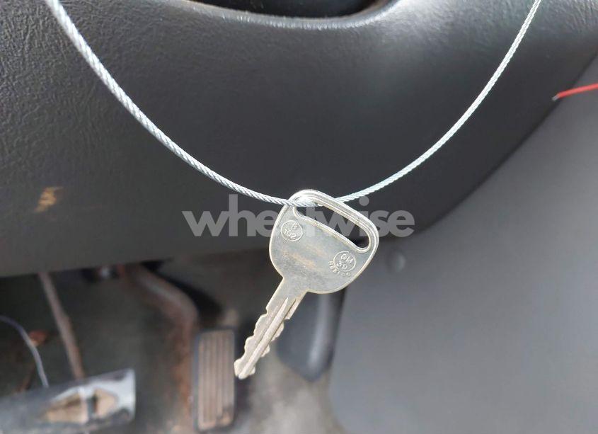 Photo 11 of 2003 Chevrolet Silverado 1500 LS (VIN 1GCEK19V93E221057)