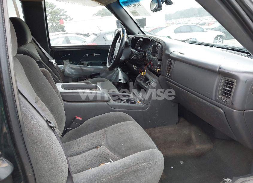 Photo 5 of 2003 Chevrolet Silverado 1500 LS (VIN 1GCEK19V93E221057)