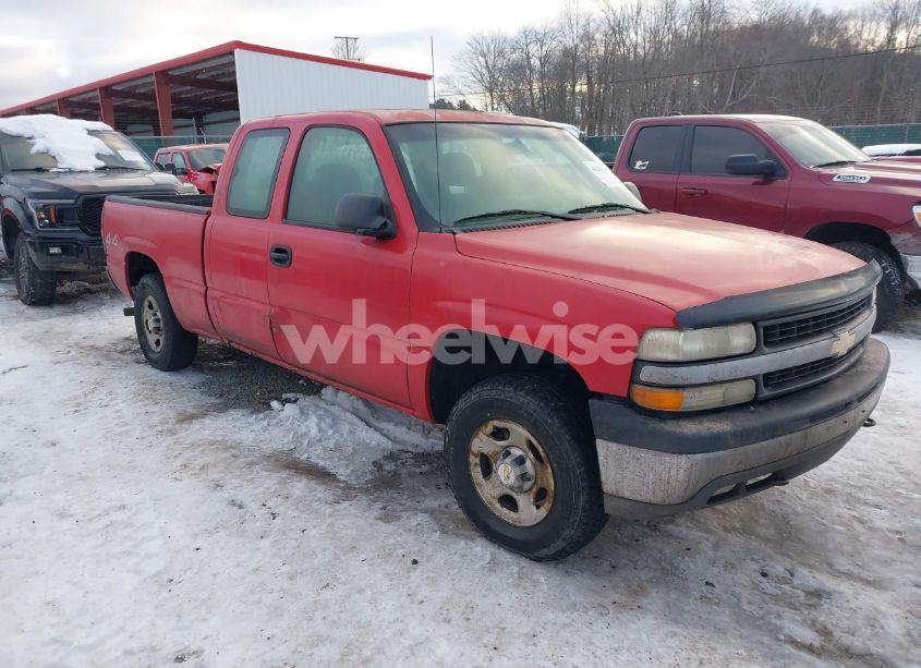 2002 Chevrolet Silverado 1500 (VIN 1GCEK19VX2E171025) main photo