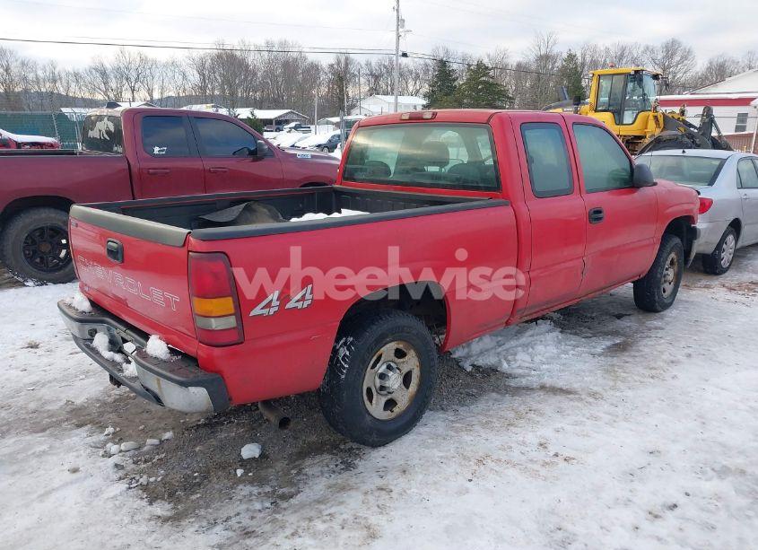 Photo 4 of 2002 Chevrolet Silverado 1500 (VIN 1GCEK19VX2E171025)