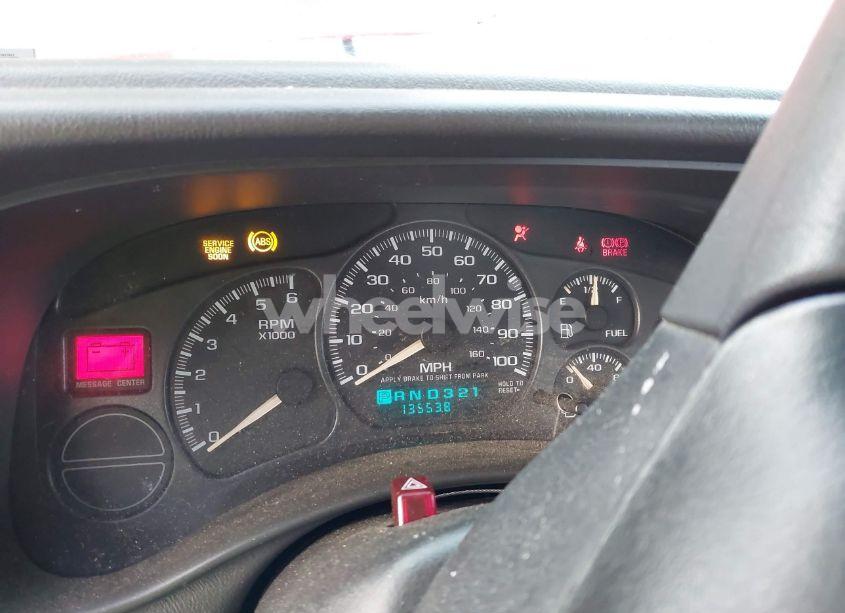 Photo 7 of 2002 Chevrolet Silverado 1500 (VIN 1GCEK19VX2E171025)