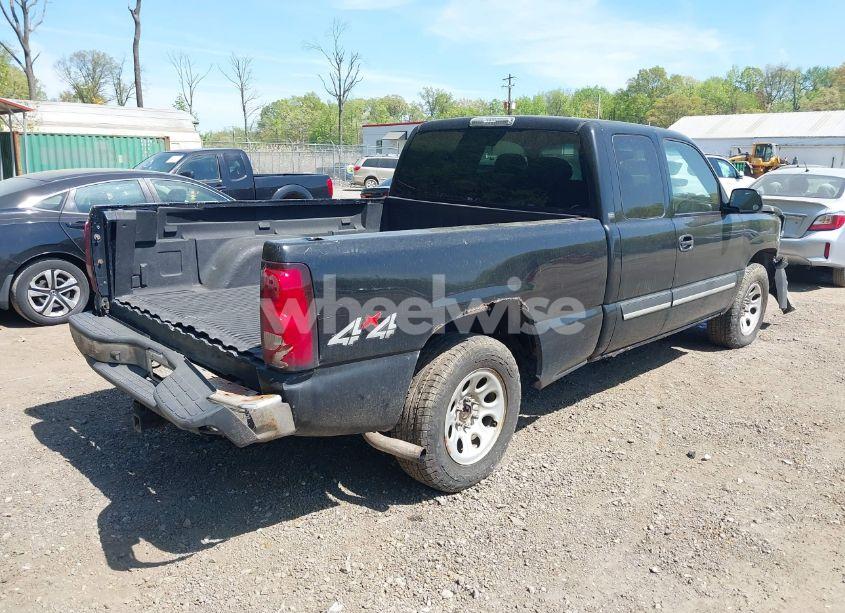 Photo 4 of 2003 Chevrolet Silverado 1500 (VIN 1GCEK19VX3E139791)