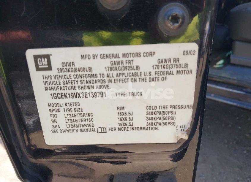 Photo 9 of 2003 Chevrolet Silverado 1500 (VIN 1GCEK19VX3E139791)