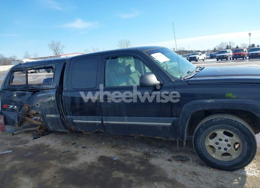 Photo 13 of 2003 Chevrolet Silverado 1500 LS (VIN 1GCEK19VX3E294471)