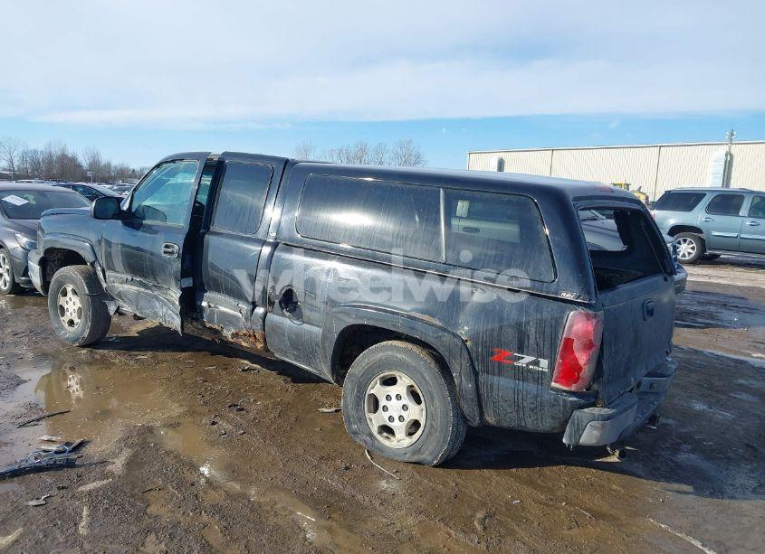 Photo 3 of 2003 Chevrolet Silverado 1500 LS (VIN 1GCEK19VX3E294471)