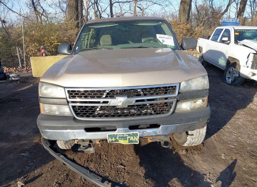 Photo 12 of 2006 Chevrolet Silverado 1500 LS (VIN 1GCEK19VX6E177090)