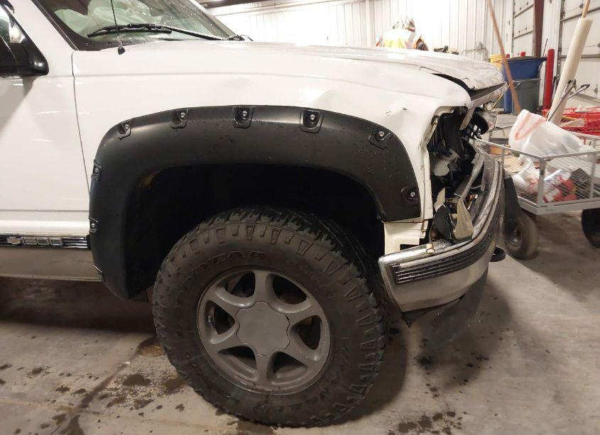 Photo 18 of 1998 Chevrolet K1500 FLEETSIDE (VIN 1GCEK19W5WE190077)