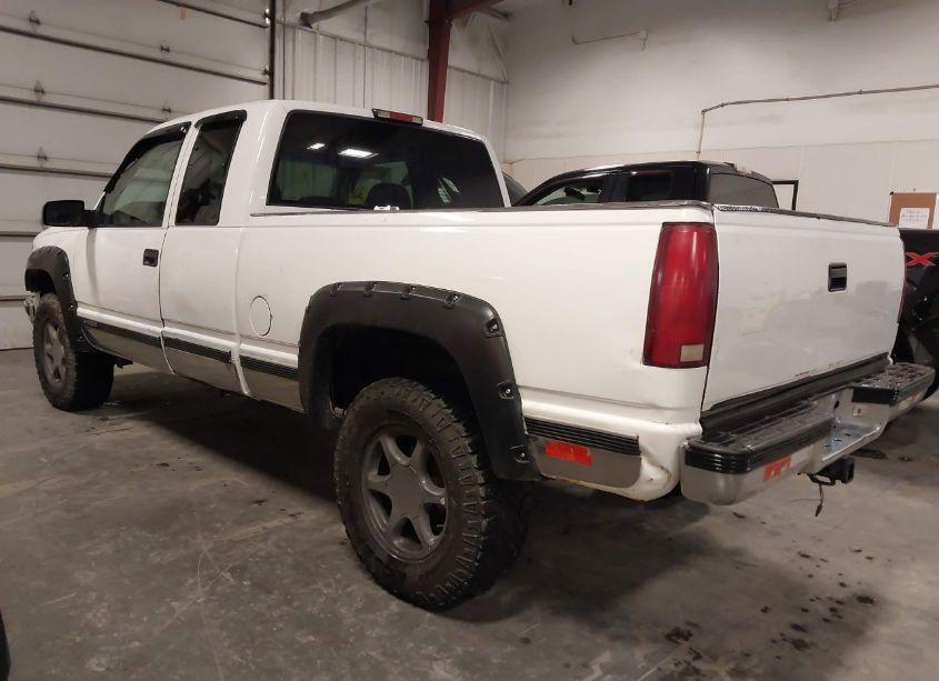 Photo 3 of 1998 Chevrolet K1500 FLEETSIDE (VIN 1GCEK19W5WE190077)