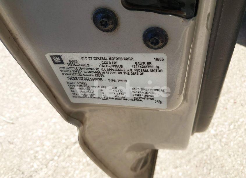 Photo 9 of 2006 Chevrolet Silverado 1500 LT2 (VIN 1GCEK19Z06E150936)