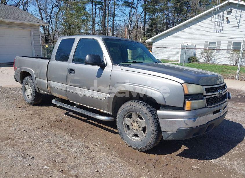 2007 Chevrolet Silverado 1500 CLASSIC LT1 (VIN 1GCEK19Z07E117808) main photo