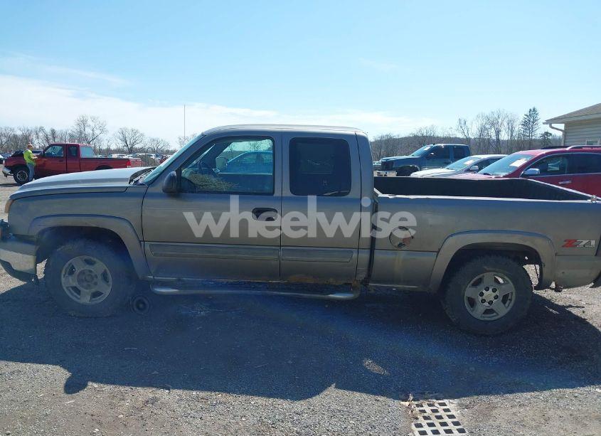 Photo 14 of 2007 Chevrolet Silverado 1500 CLASSIC LT1 (VIN 1GCEK19Z07E117808)