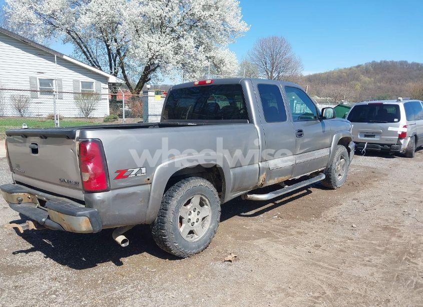 Photo 4 of 2007 Chevrolet Silverado 1500 CLASSIC LT1 (VIN 1GCEK19Z07E117808)
