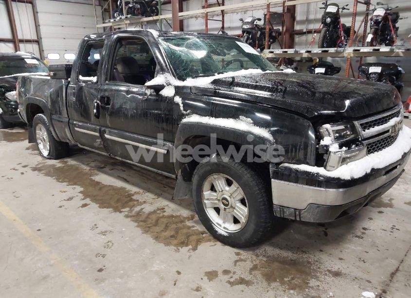 2006 Chevrolet Silverado 1500 LT1 (VIN 1GCEK19Z16Z271211) main photo