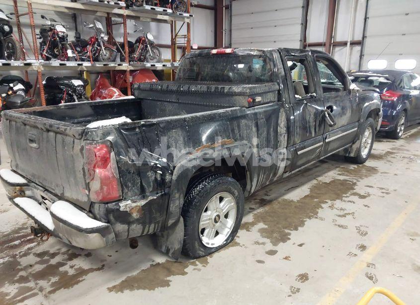 Photo 4 of 2006 Chevrolet Silverado 1500 LT1 (VIN 1GCEK19Z16Z271211)