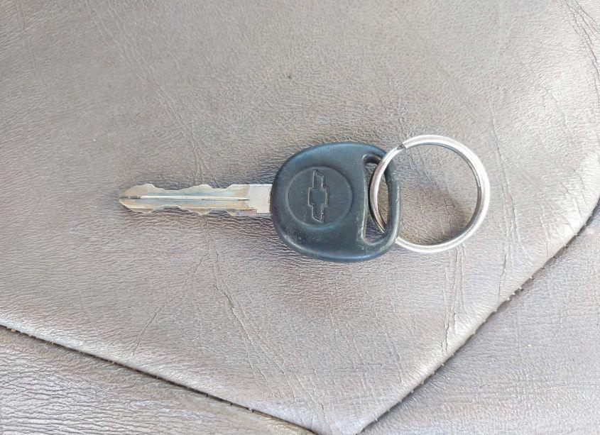 Photo 11 of 2006 Chevrolet Silverado 1500 LT1 (VIN 1GCEK19Z16Z278272)