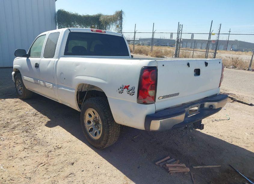 Photo 3 of 2006 Chevrolet Silverado 1500 LT1 (VIN 1GCEK19Z16Z278272)