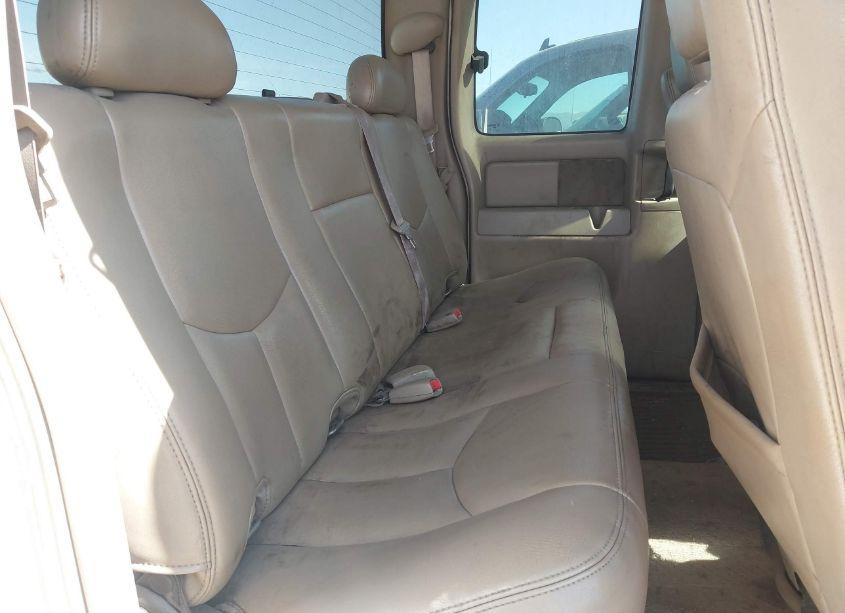 Photo 8 of 2006 Chevrolet Silverado 1500 LT1 (VIN 1GCEK19Z16Z278272)